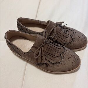 brown flats/moccasins